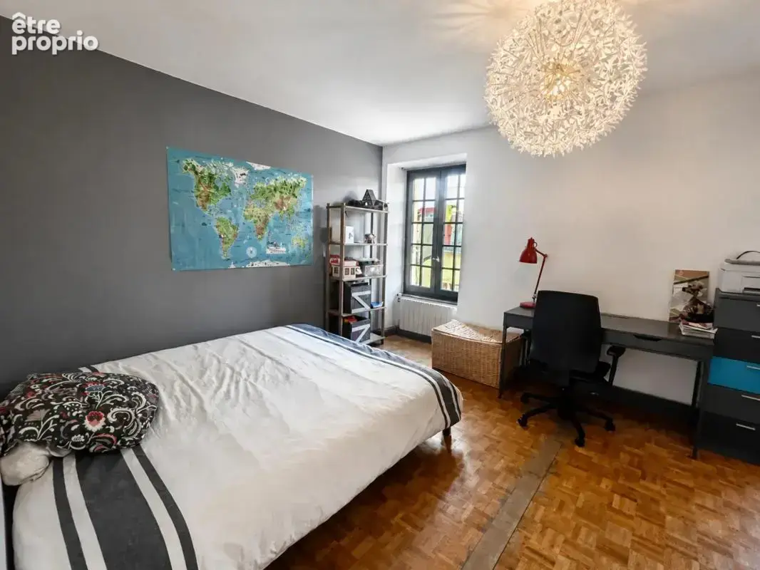 Maison de 7 pièces de 165 m² à Nérondes - photo 13