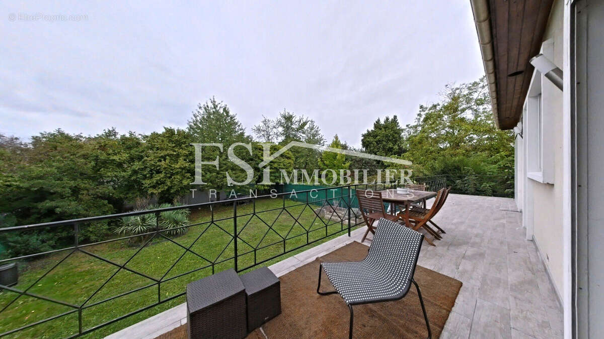 Maison à SOISY-SOUS-MONTMORENCY