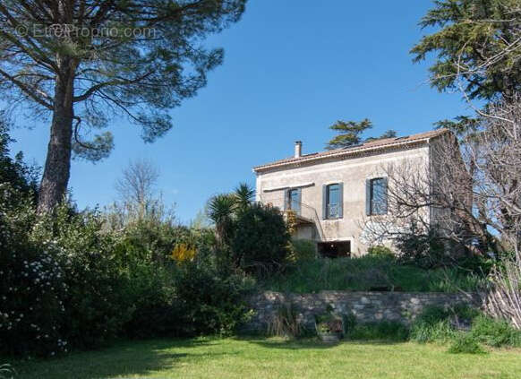 Maison à LEDIGNAN