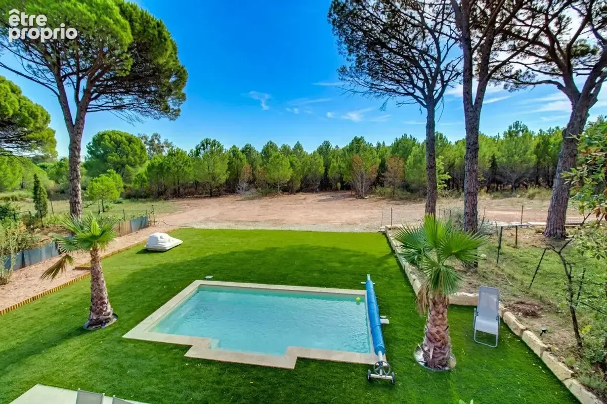 A VENDRE ! Villa neuve 5 chambres de 140 m² avec piscine et garage - VIDAUBAN - photo 2