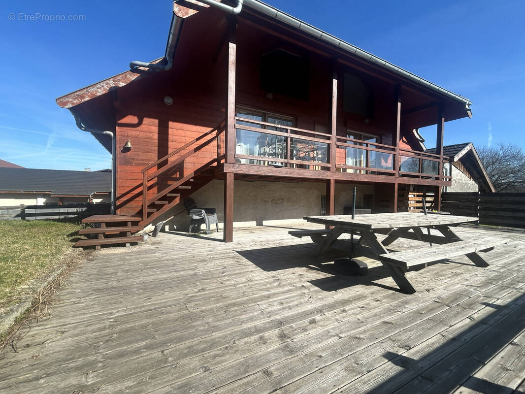 Maison à ALLONZIER-LA-CAILLE