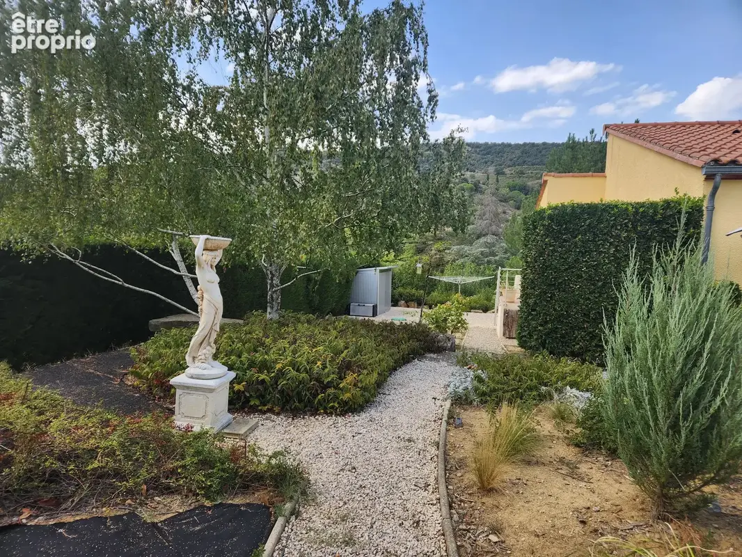 Spacieuse Maison Individuelle avec Dépendance Indépendante, Piscine et Jardins Paysagers - photo 12