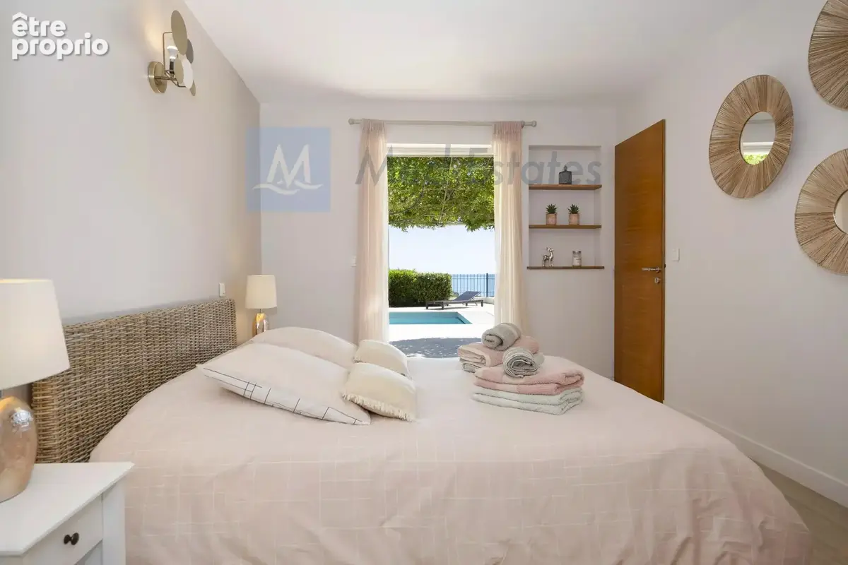 Rare - Sainte-Maxime - Villa vue mer panoramique  - 5 chambres - photo 12