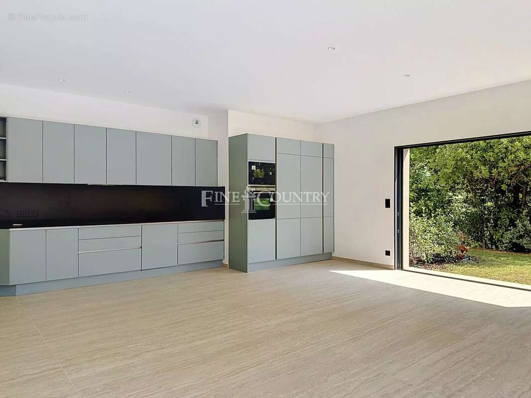 Villa à vendre à Mougins moderne neuve - photo 4