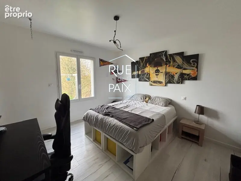Maison de plain-pied de 128 m² située à Châtillon-sur-Thouet - photo 7