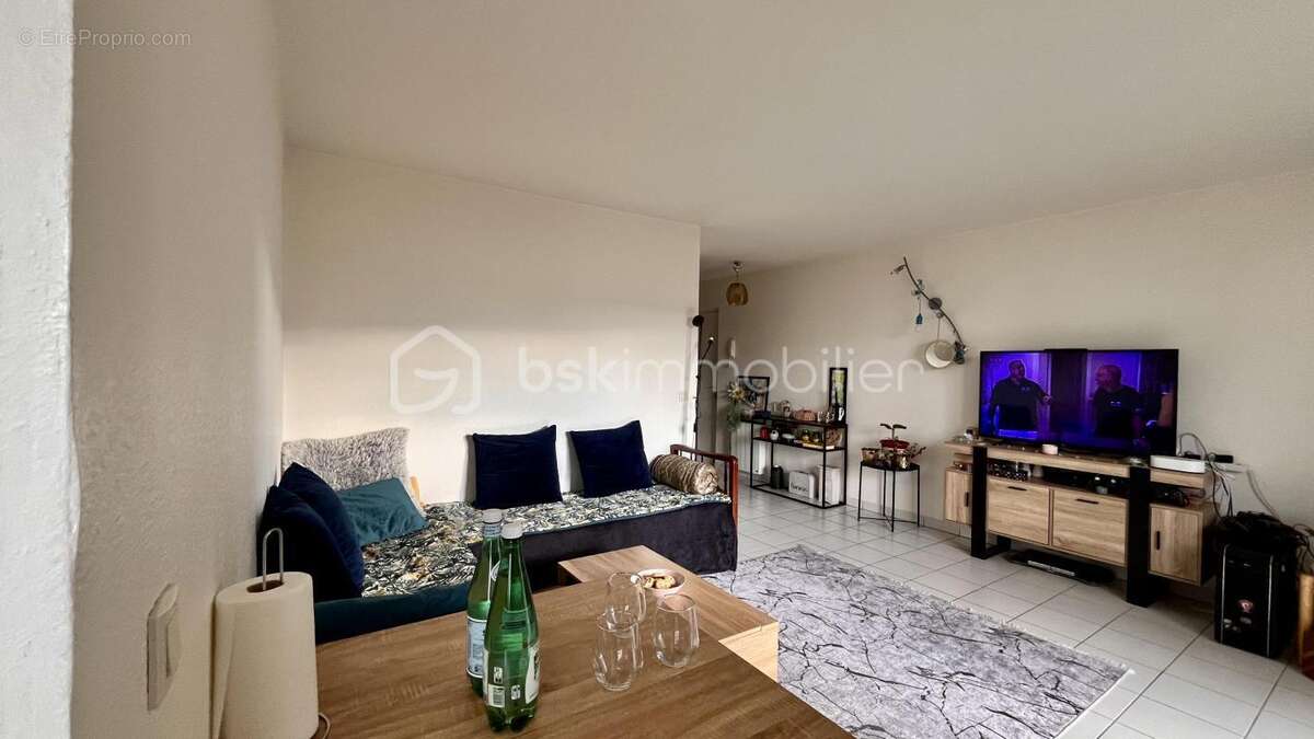 Appartement à DECINES-CHARPIEU