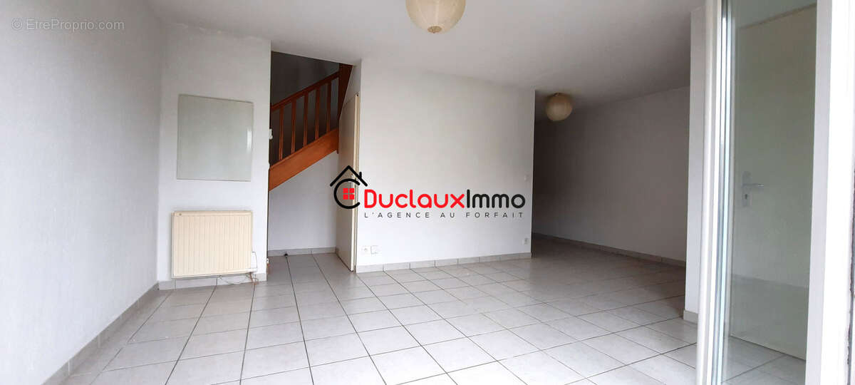 Appartement à ARPAJON-SUR-CERE