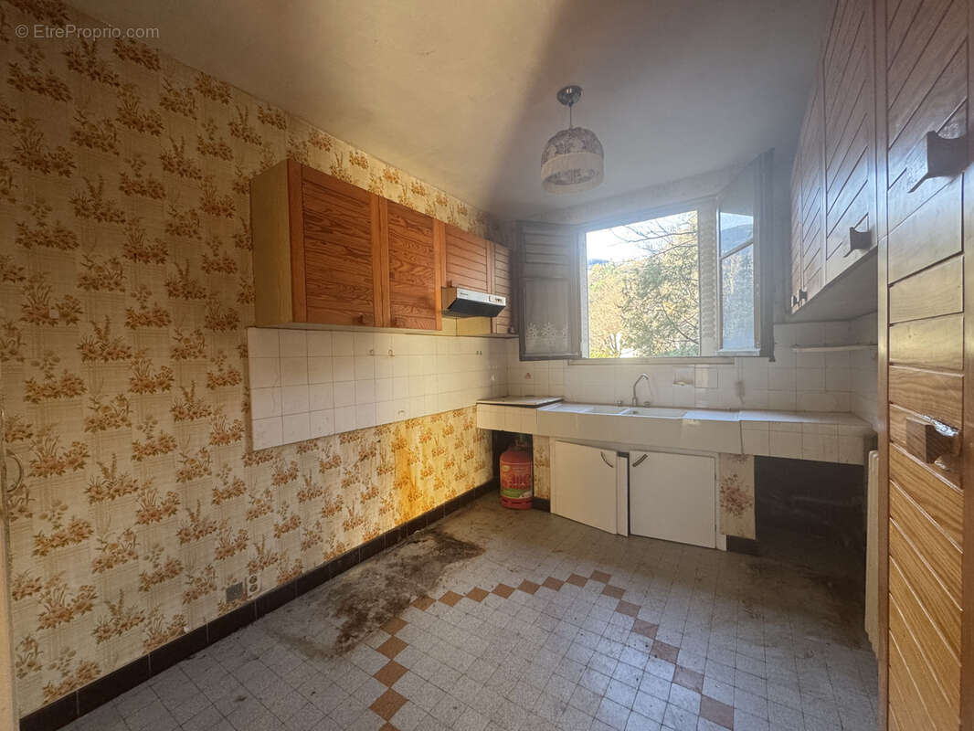Maison à MEYLAN