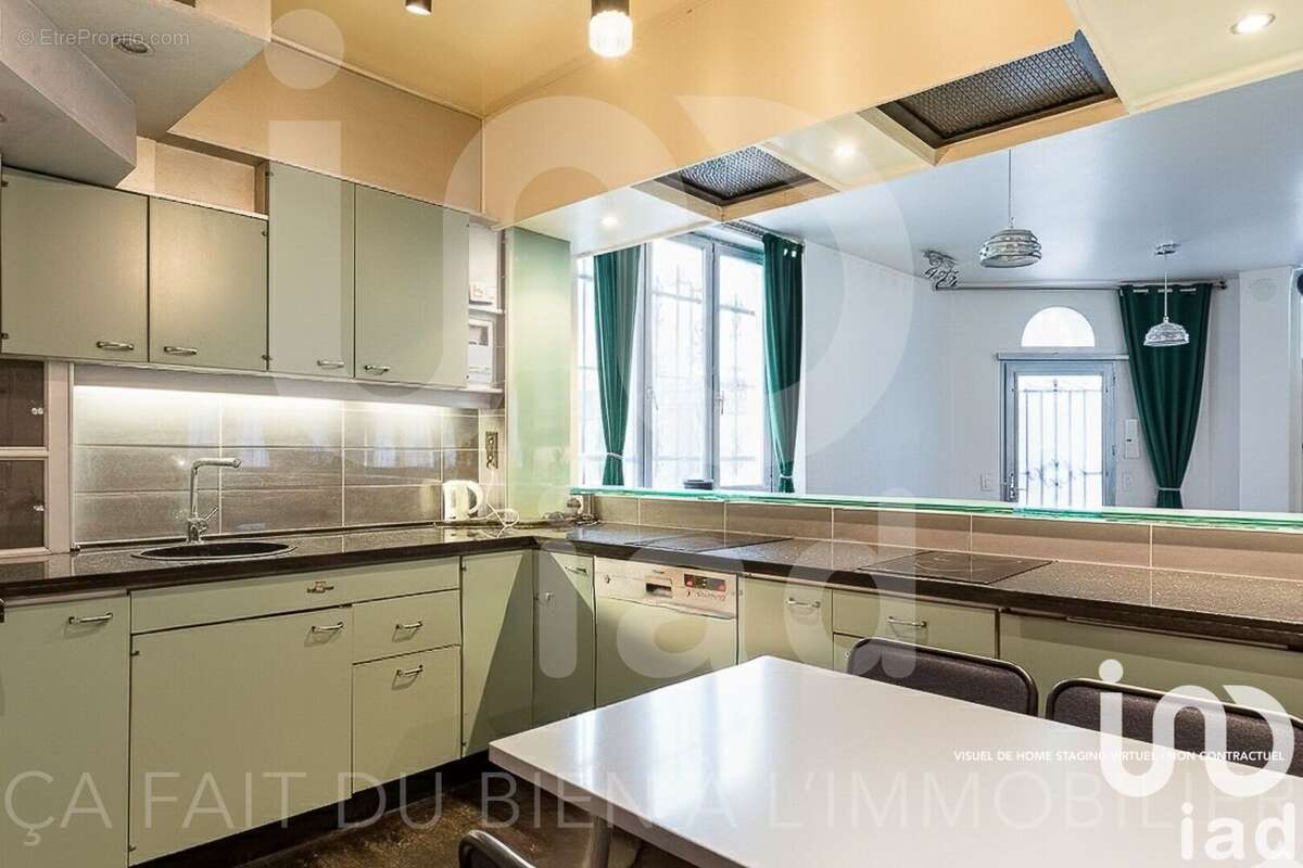 Photo 2 - Appartement à PARIS-18E