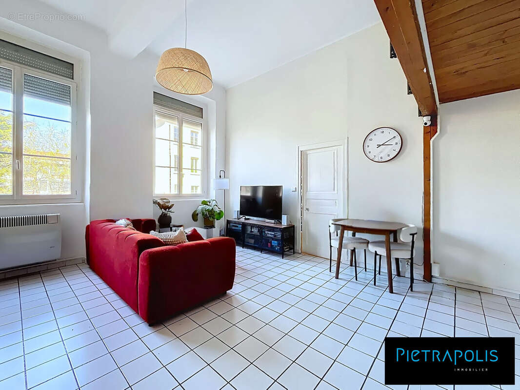 Appartement à LYON-4E