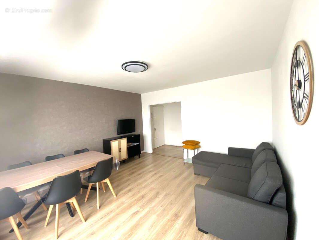 Appartement à EPINAY-SUR-SEINE