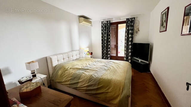 Appartement à ROQUEBRUNE-CAP-MARTIN