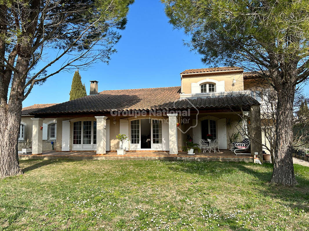 Maison à SAINT-ETIENNE-DU-GRES