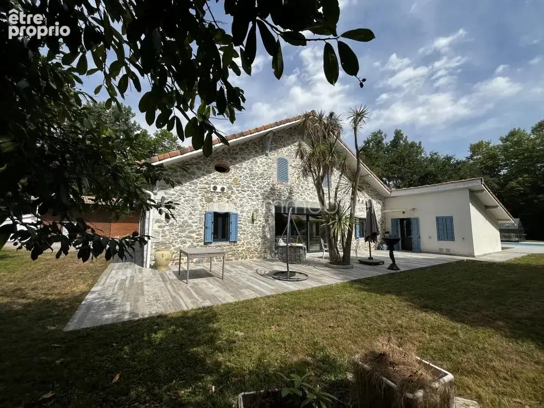 Maison à SAINT-MARTIN-DE-HINX