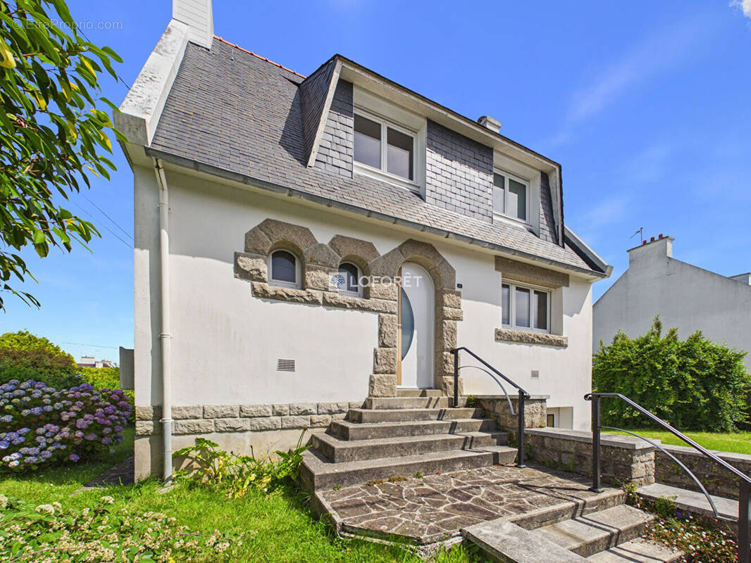 Maison à PONT-L'ABBE