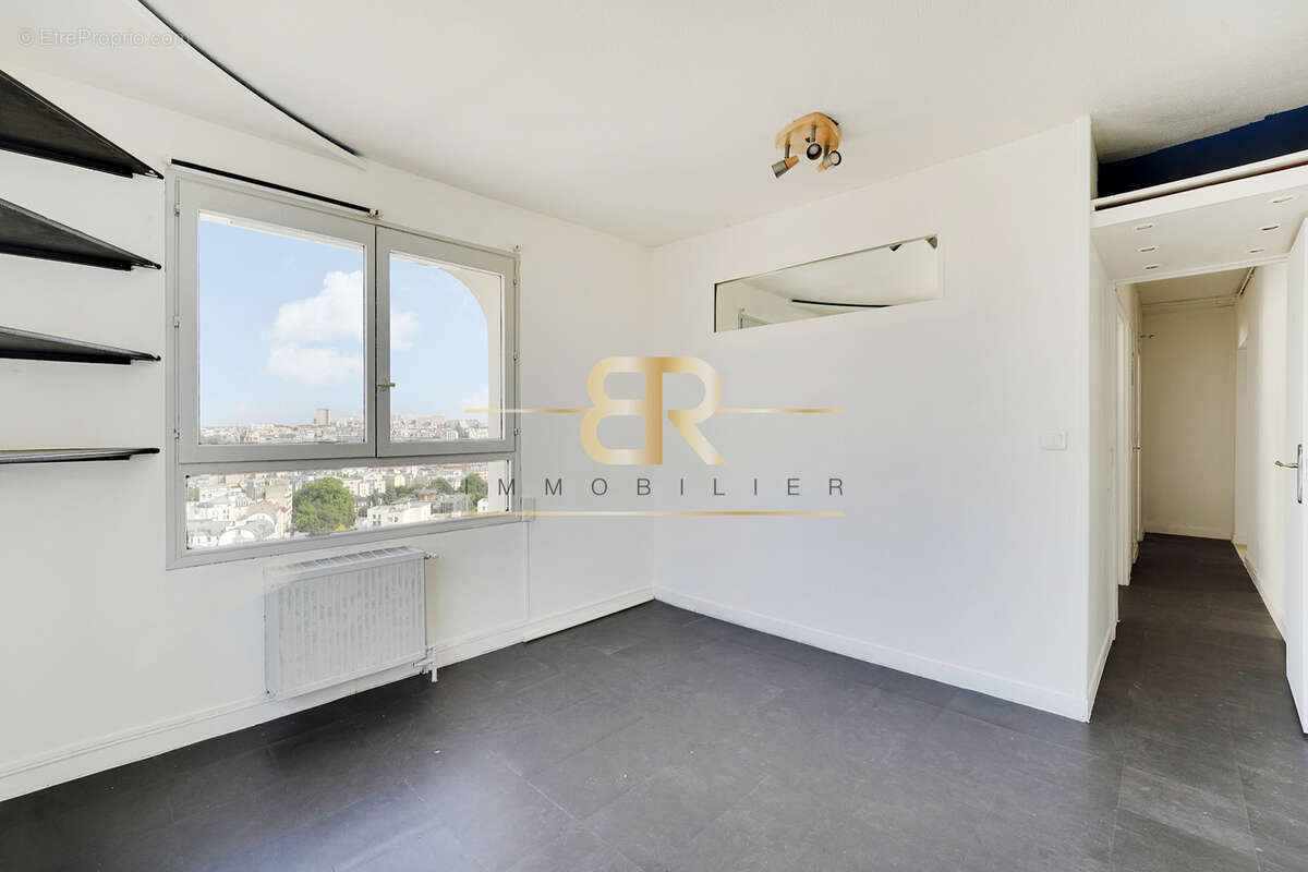 Appartement à PARIS-20E