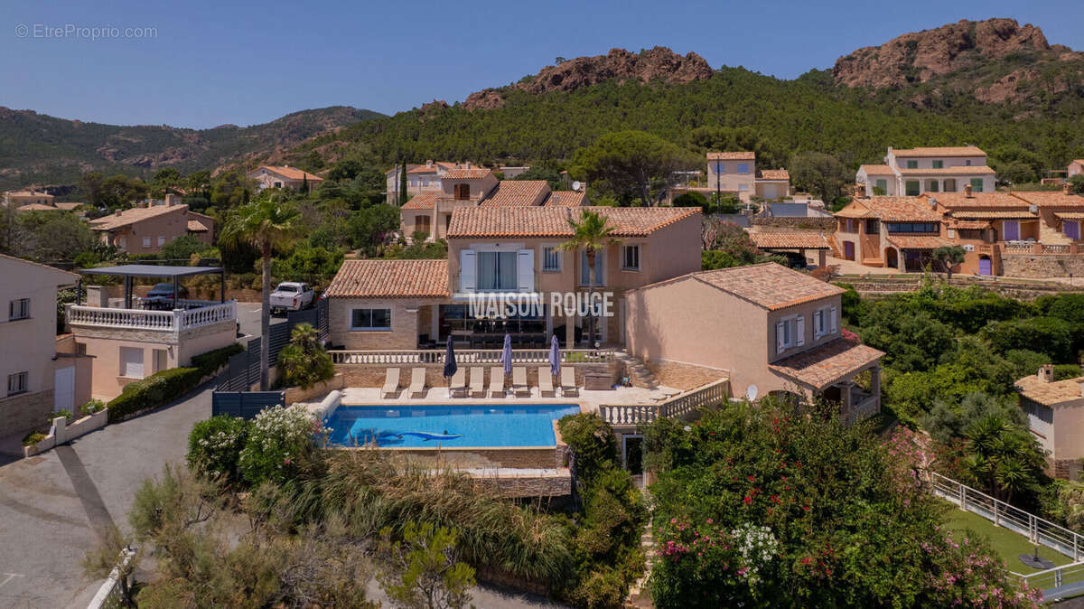 Maison à SAINT-RAPHAEL
