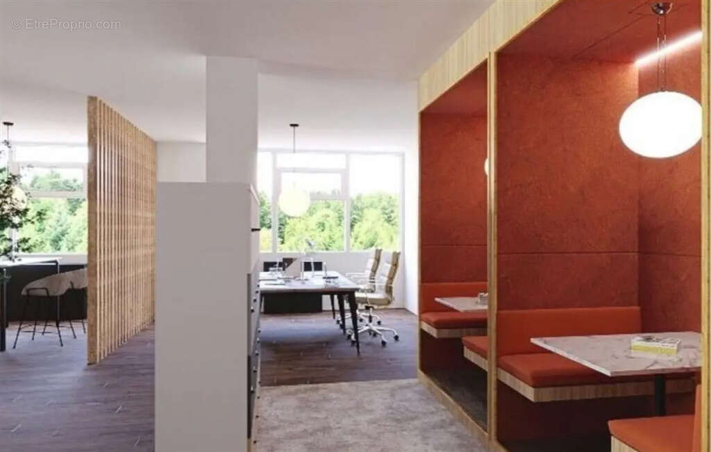 Commerce à NEUILLY-SUR-SEINE