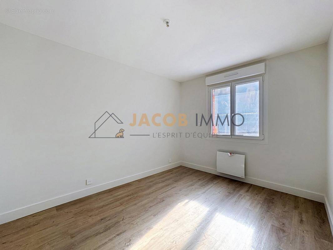 Appartement à GUIPRONVEL