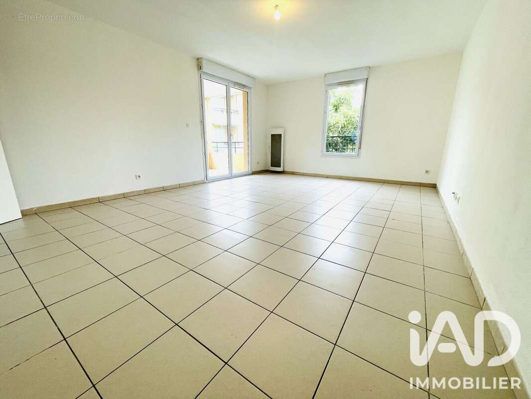 Appartement 88 m² à L'isle-Sur-La-Sorgue  - photo 2