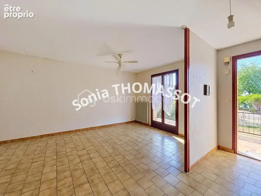 Maison sur sous-sol et terrain clos - photo 5