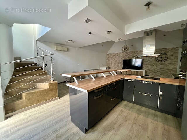 Appartement à MARSEILLE-9E