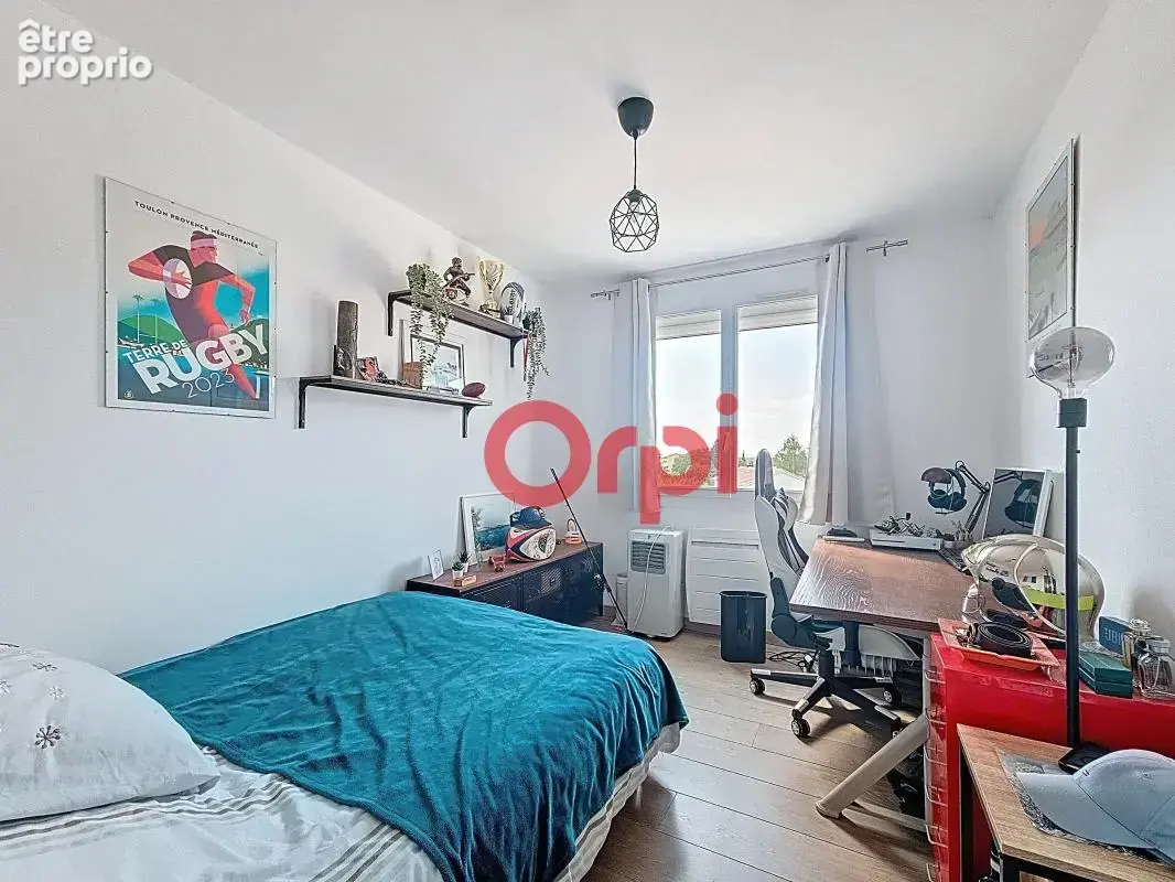 Appartement À Vendre t4 de 74m² à SIX-FOURS LES PLAGES avec possibilité garage en SUS - photo 4