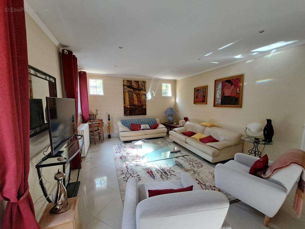 Vends maison d'exception coeur village - photo 10