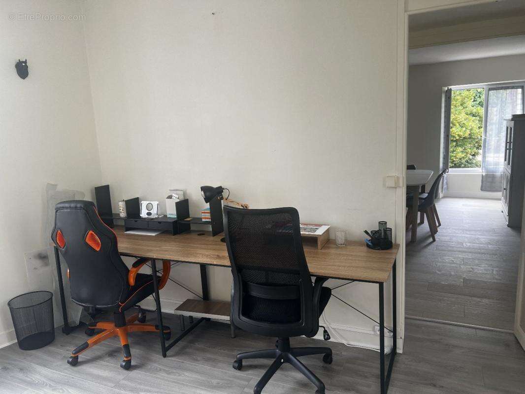 Maison 77 m² à Merigny  - photo 8
