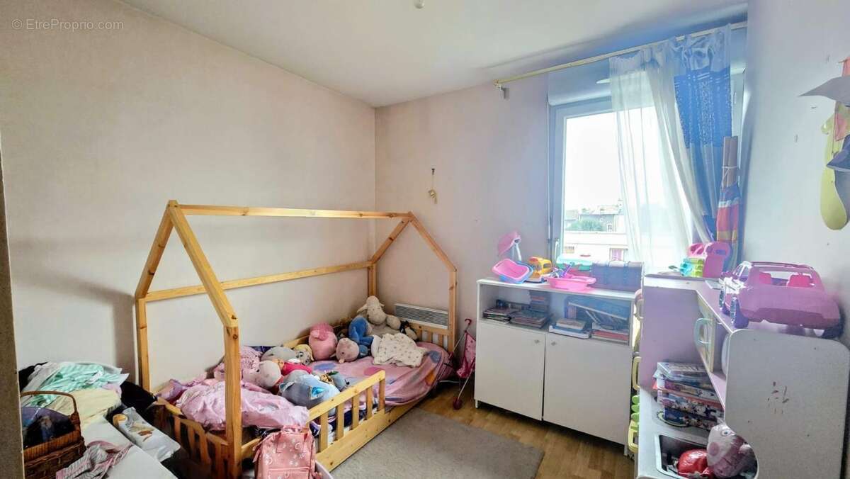 Appartement à MANTES-LA-JOLIE