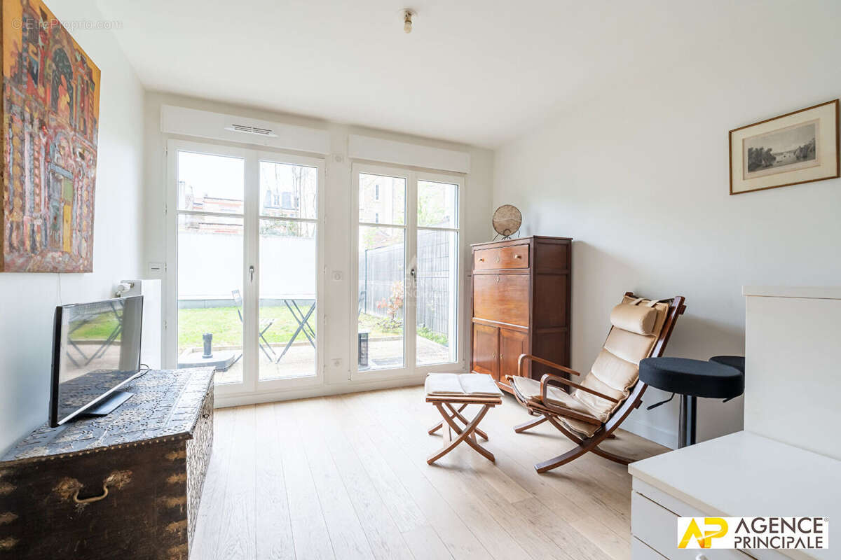 Appartement à MAISONS-LAFFITTE