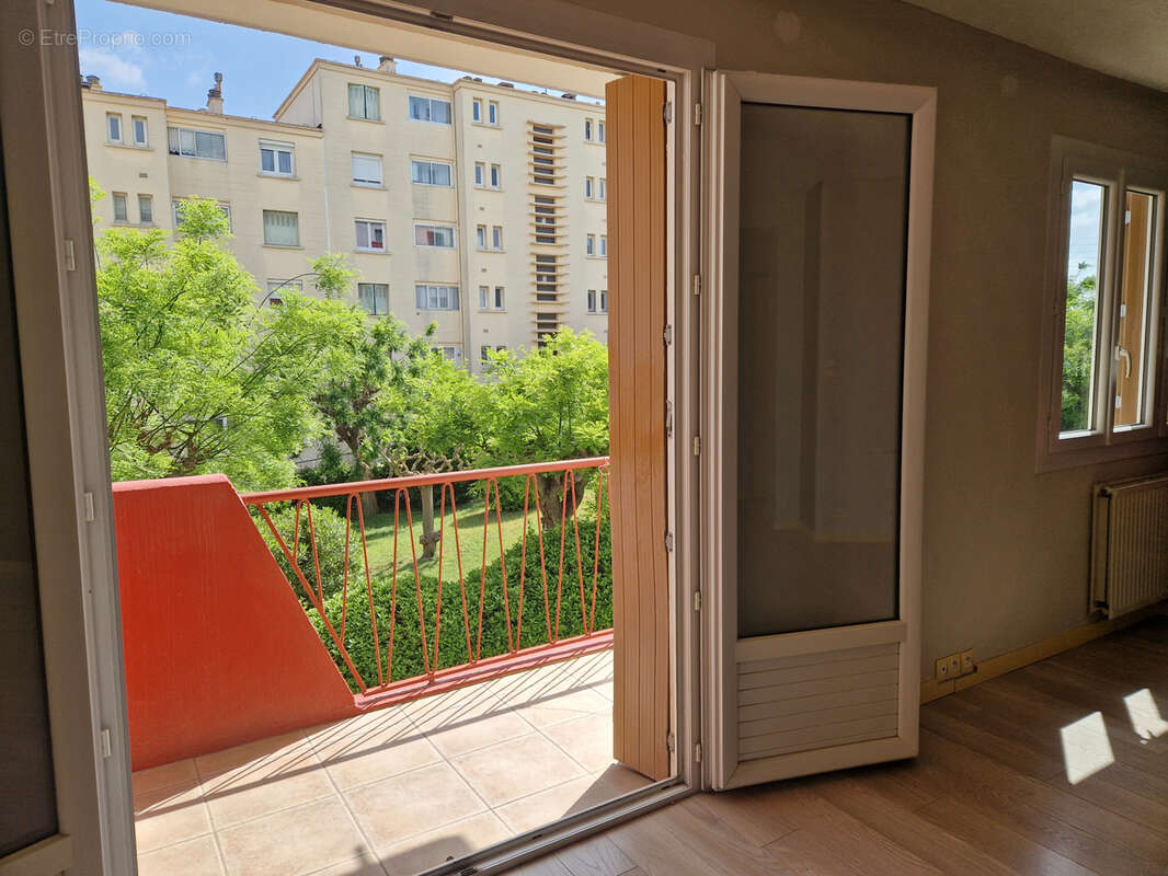Font-Neuve, bel appartement T3 de 66m2 + cave. - photo 21