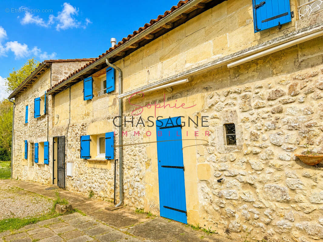 Maison à BRANNE