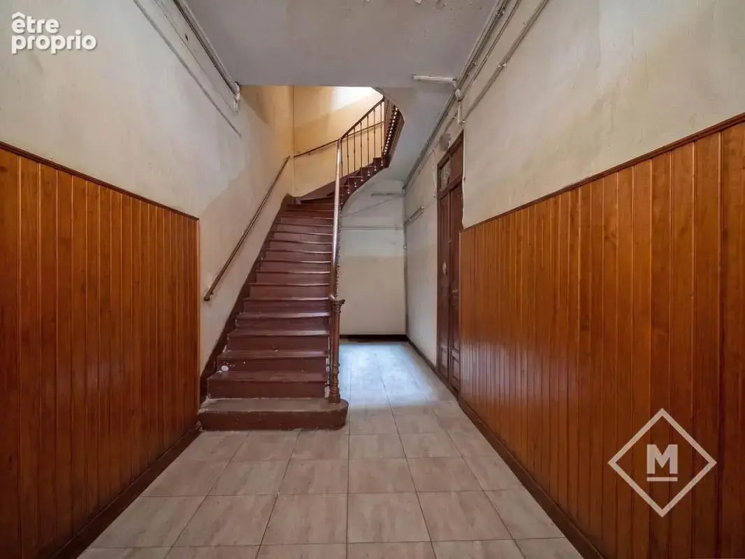 Opportunité de Vente : Charmant Appartement de 2 Pièces à Rafraîchir dans le secteur recherché des Chartreux à Marseille 13004 - photo 5