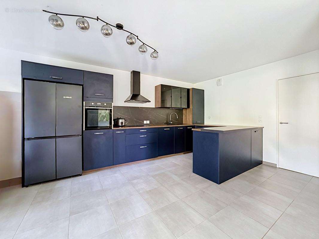 Appartement à SAINT-PIERRE-EN-FAUCIGNY