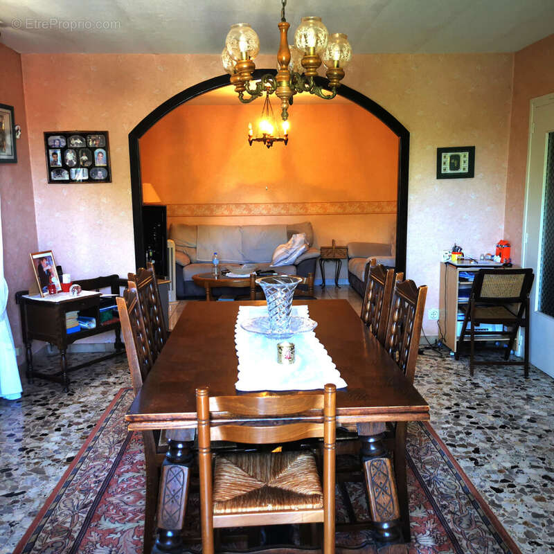 Maison à SEVREY