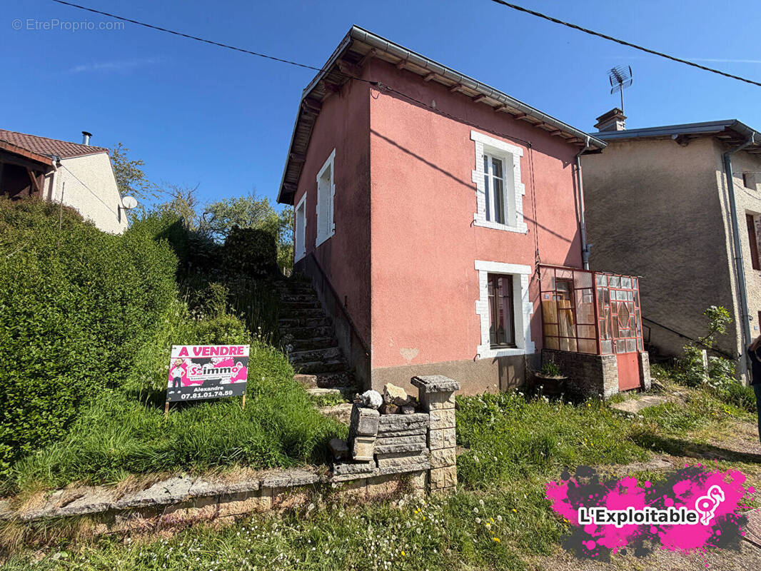 Maison à AMBIEVILLERS
