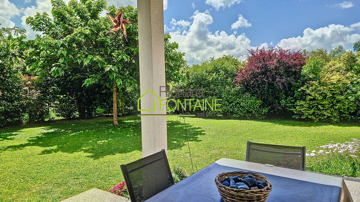 Maison à CHARTRES-DE-BRETAGNE