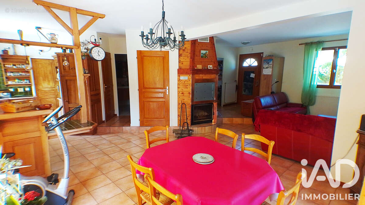 Photo 2 - Maison à TRAIZE