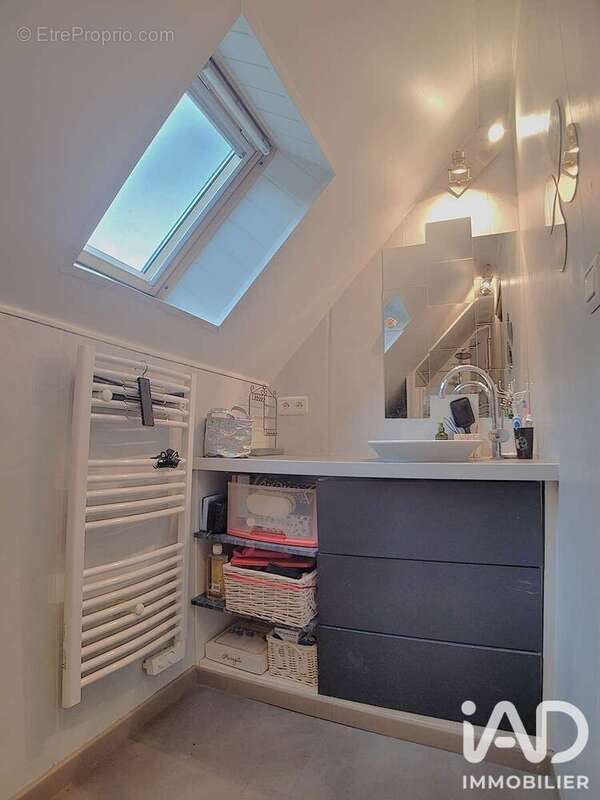 Maison 66 m² à Saint-Jal  - photo 7