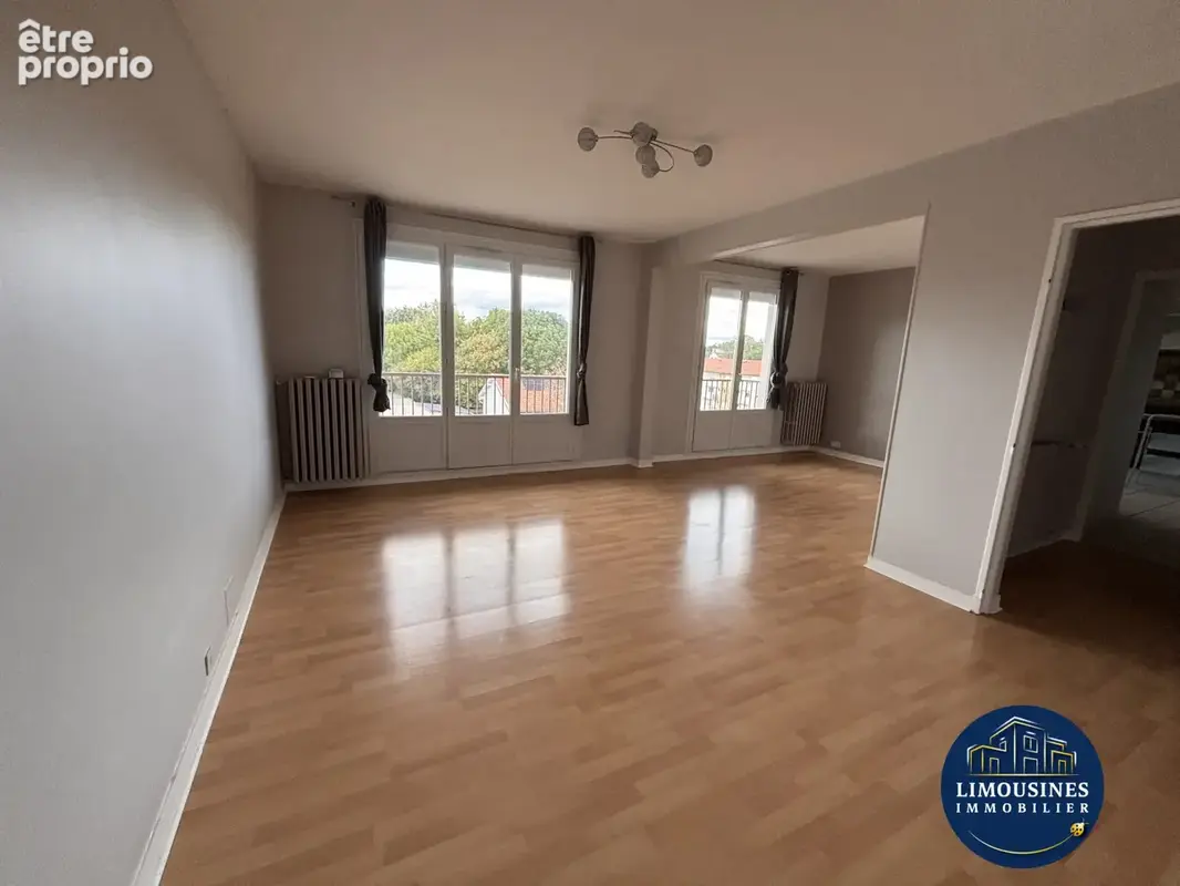 Appartement 5 pièces 108 m² à vendre à Limoges (87100) - photo 2