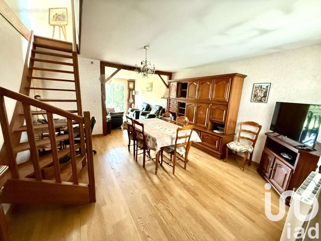 Photo 4 - Maison à YERRES