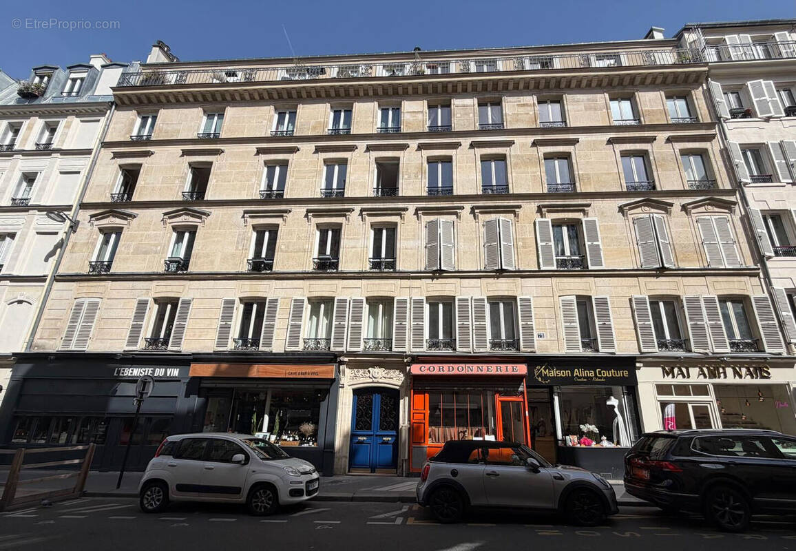 Photo 1 - Commerce à PARIS-17E