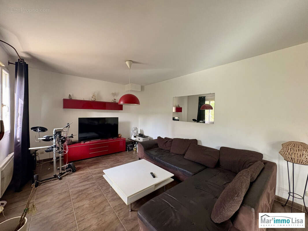 Maison 82 m² à Mallemort  - photo 4