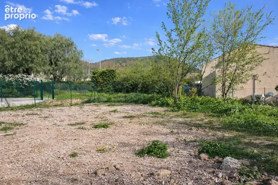 Terrain 300 m² à vendre à La Farlede (83210) - photo 2