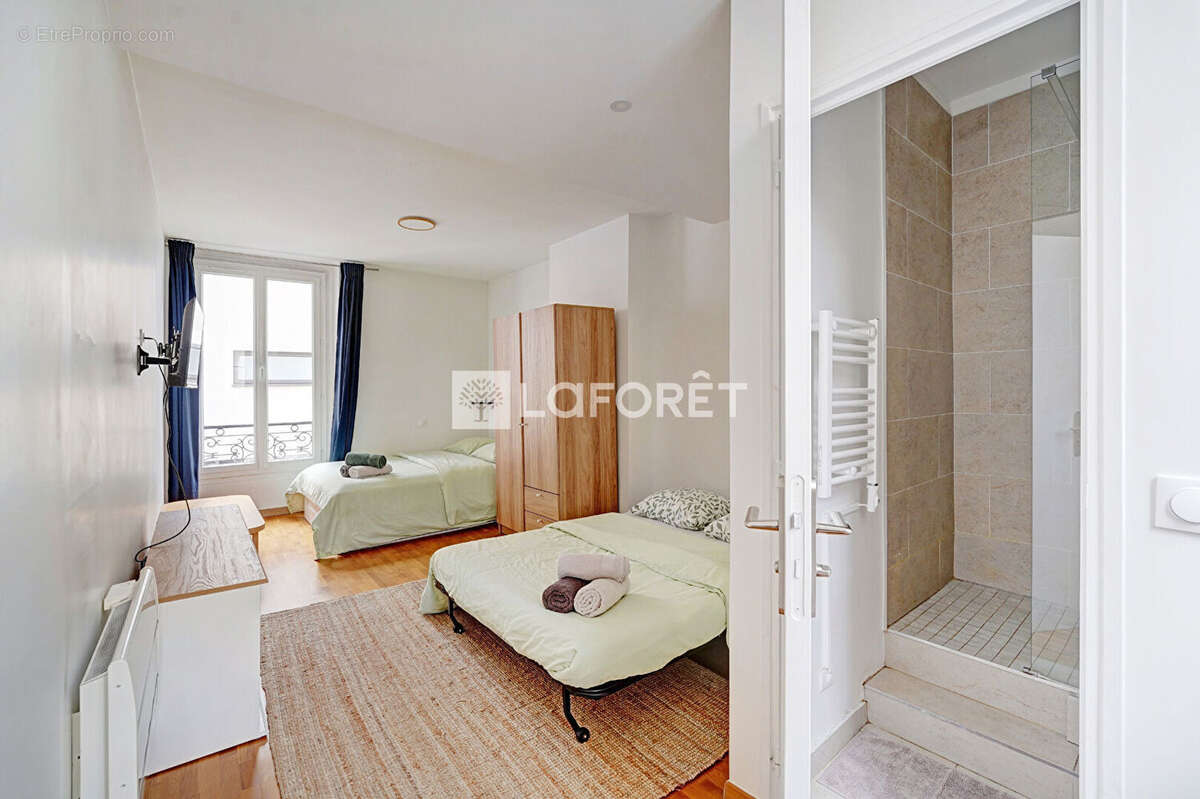 Appartement à PARIS-11E