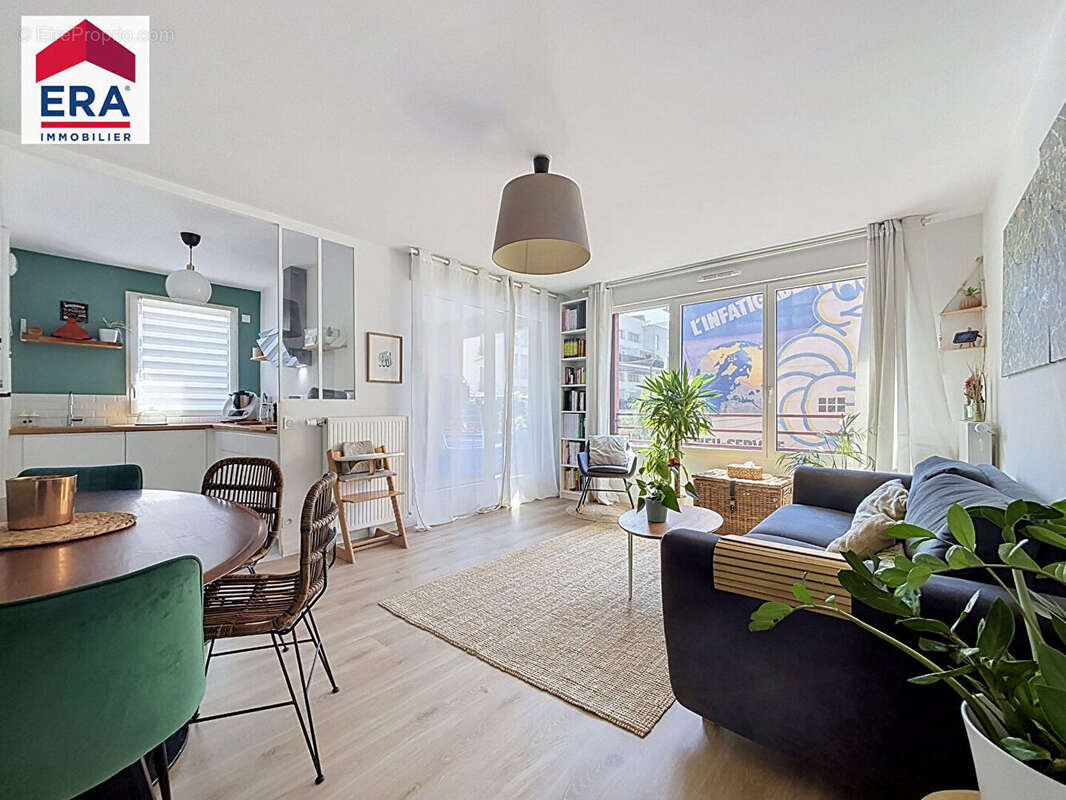 Appartement à IVRY-SUR-SEINE
