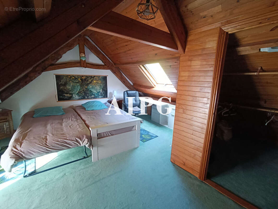 Maison à MUR-DE-BRETAGNE