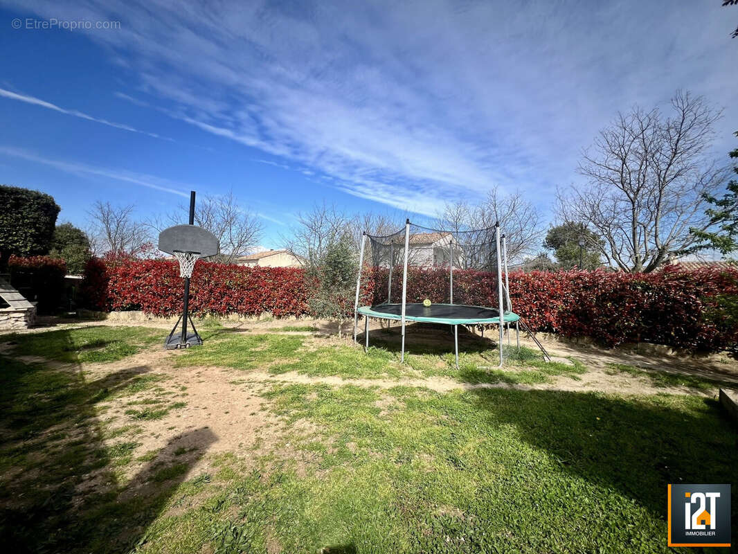 Maison à SAINT-MAXIMIN