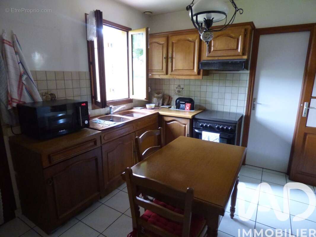 Photo 5 - Maison à LE BREUIL